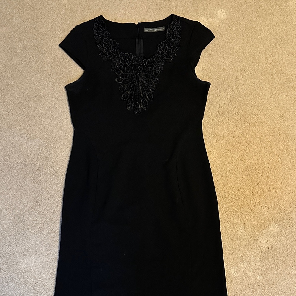 Chic Black Dress with Floral Embroidery